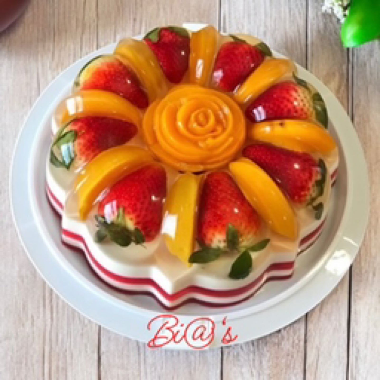 Strawberry and Peaches Gelatin